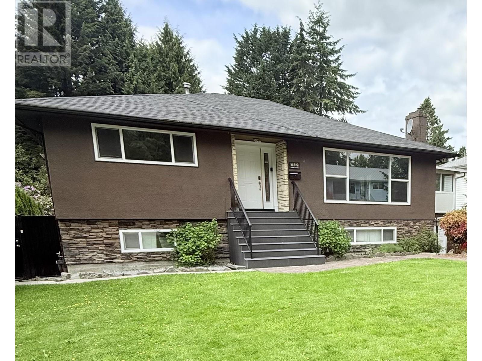 7522 MARK CRESCENT, Burnaby, British Columbia