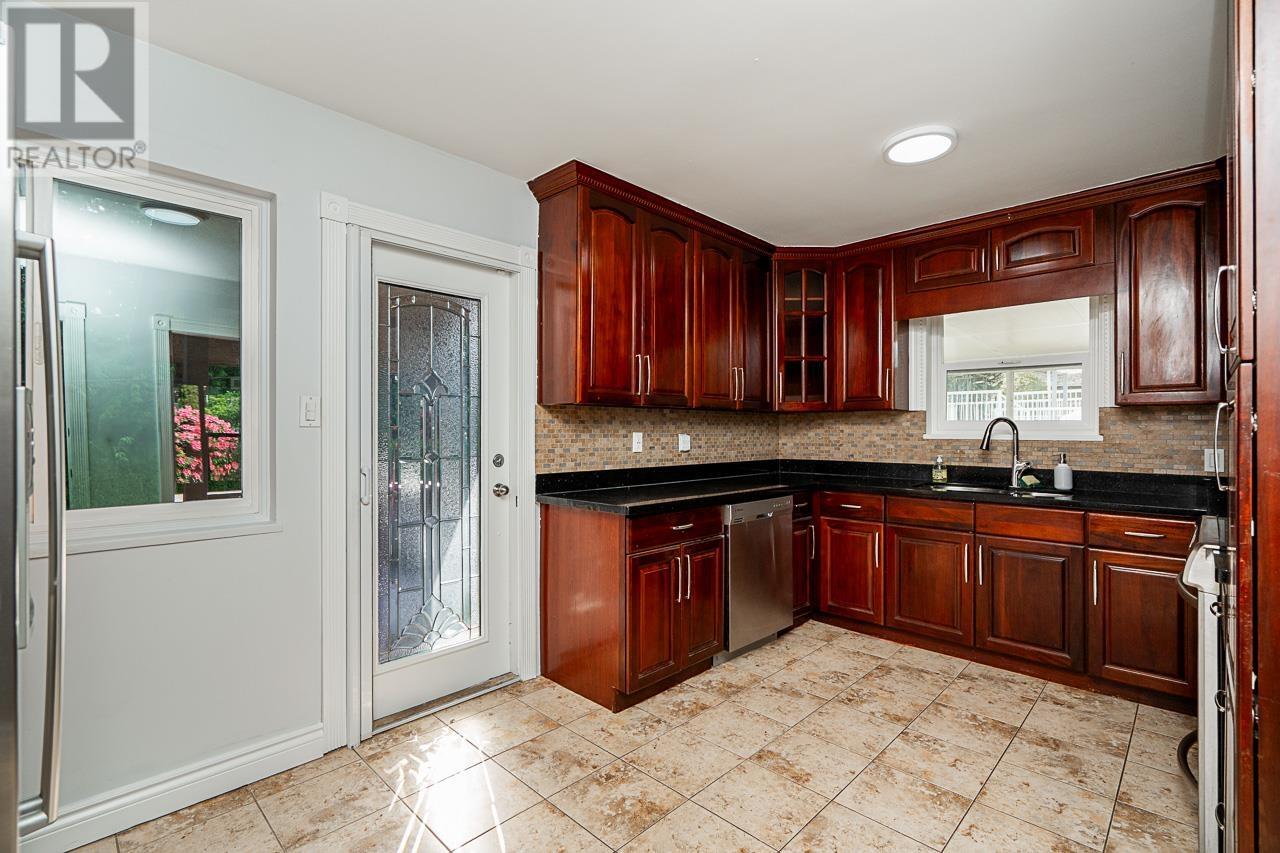7522 Mark Crescent, Burnaby, British Columbia  V5A 1Z3 - Photo 15 - R3006713