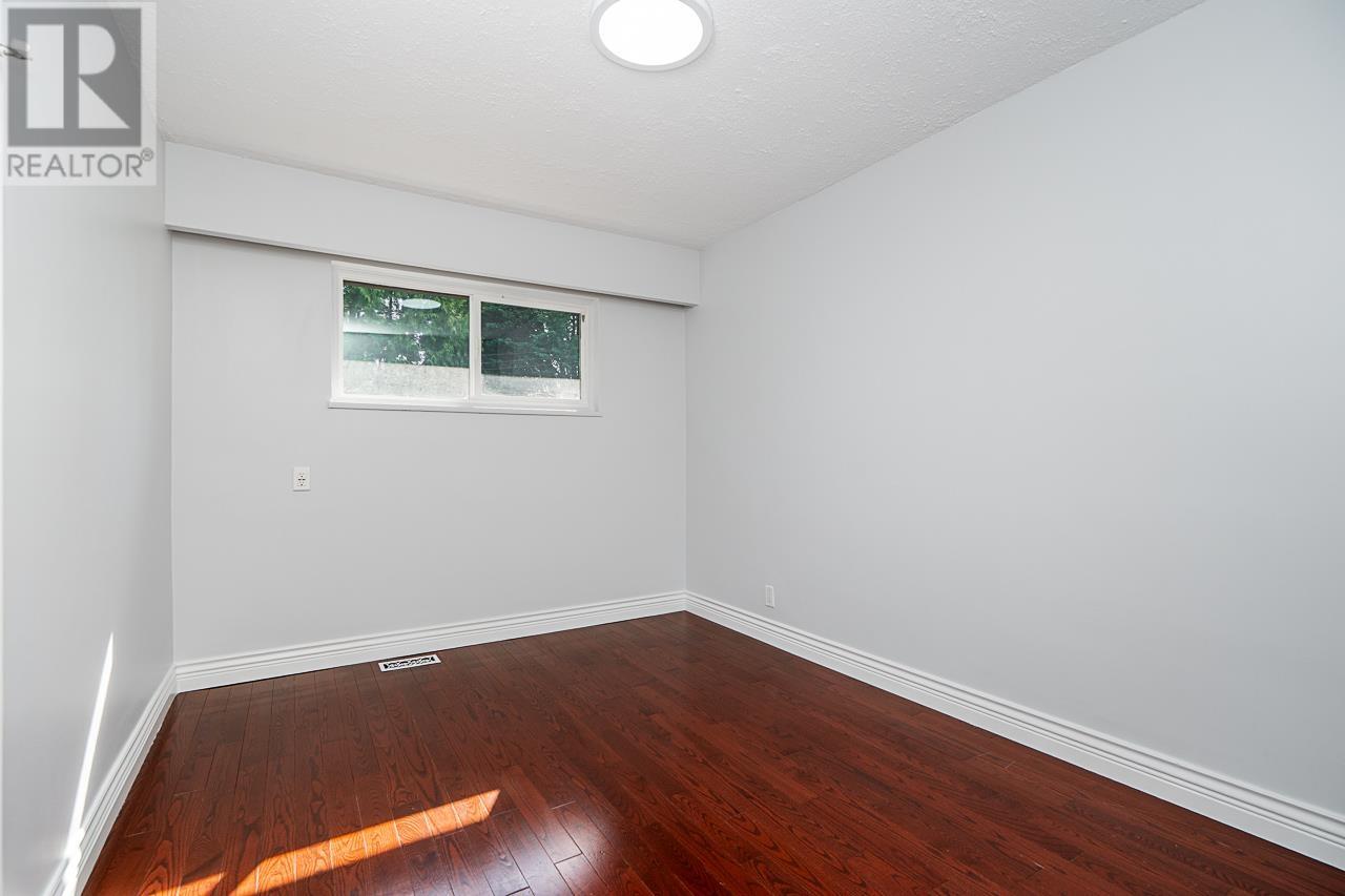 7522 Mark Crescent, Burnaby, British Columbia  V5A 1Z3 - Photo 19 - R3006713