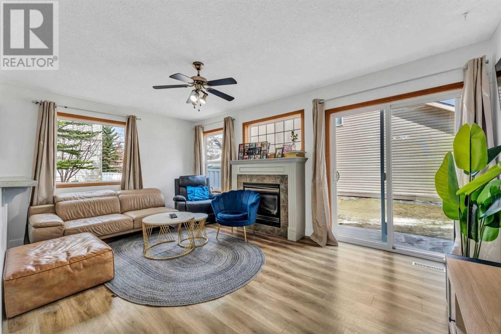 16 Eversyde Court Sw, Calgary, Alberta  T2Y 4S4 - Photo 9 - A2213608