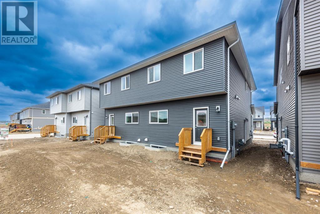 671 Wolf Willow Boulevard Se, Calgary, Alberta  T2X 5R2 - Photo 3 - A2222207