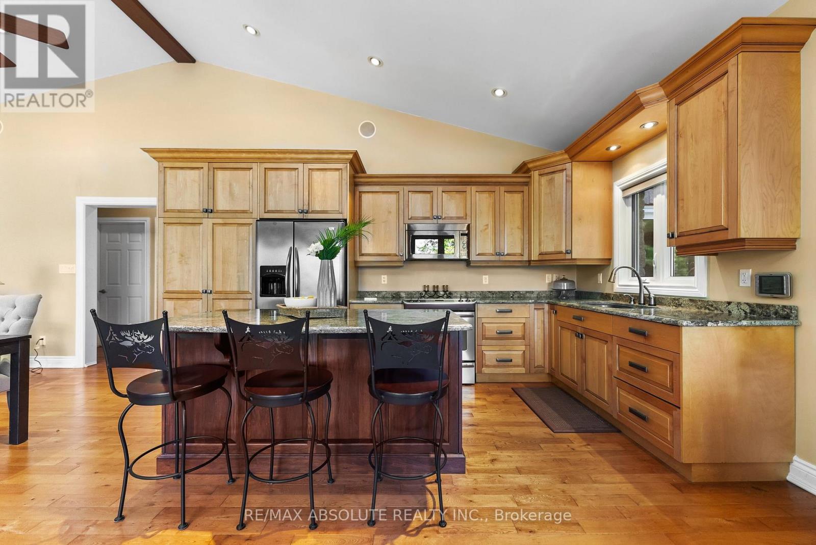 1096 Snye Road, Lanark Highlands, Ontario  K0A 3L0 - Photo 10 - X12170882