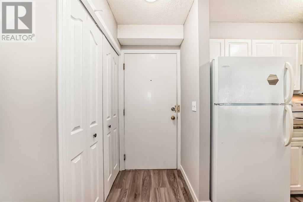 Property at 1114, 6224 17 Avenue SE image 5