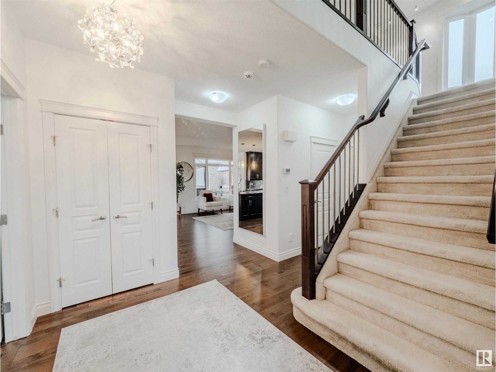 607 Hemingway Pt Nw, Edmonton, Alberta  T6M 0M6 - Photo 2 - E4438314