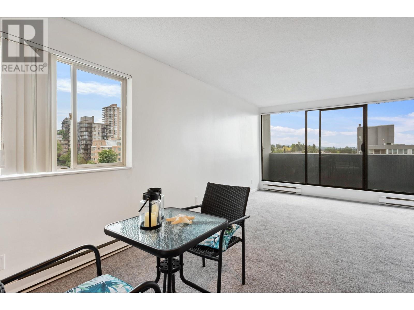 902 110 W 4th Street, North Vancouver, British Columbia  V7M 1H5 - Photo 4 - R3006694