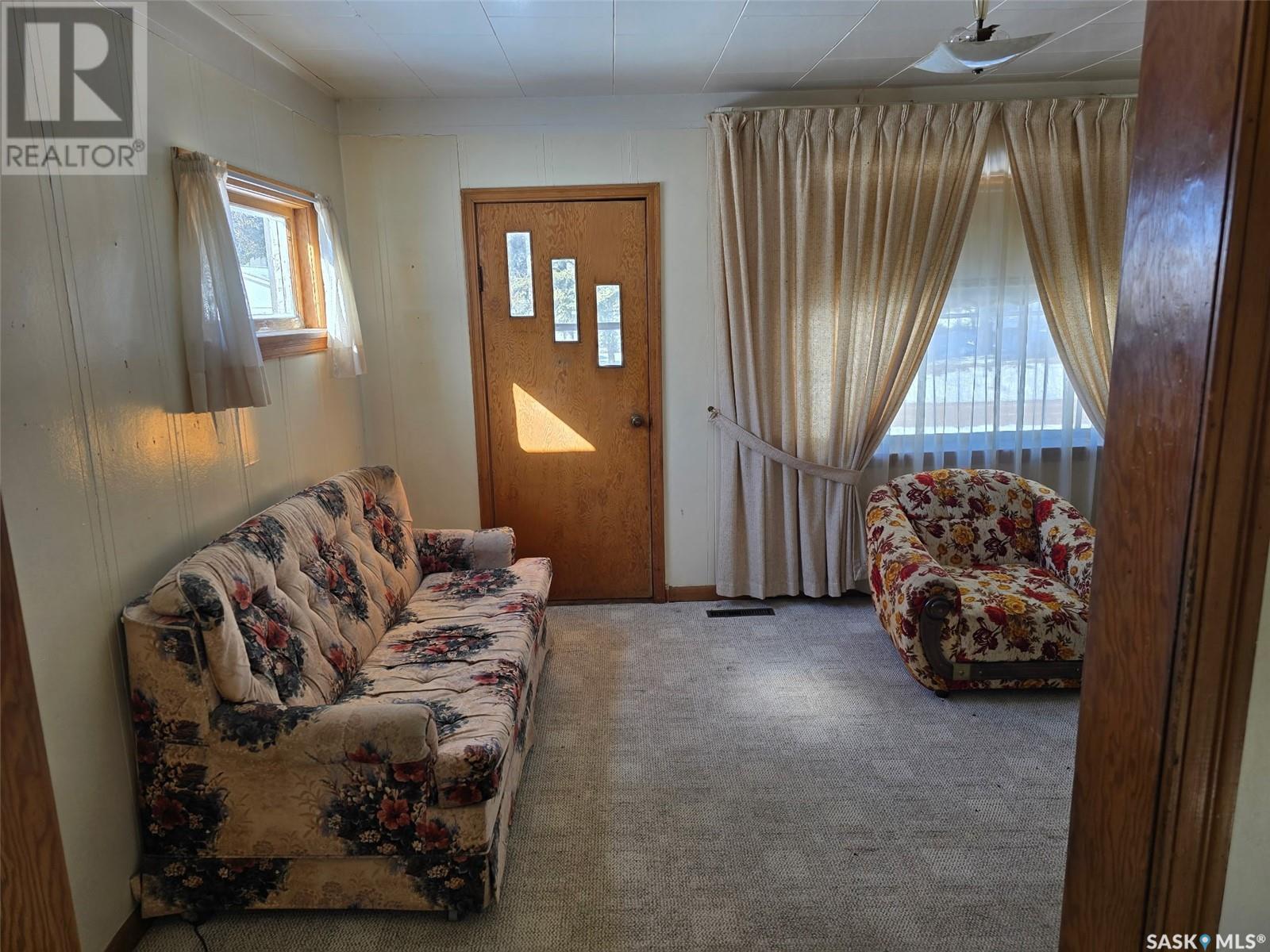 200 Railway Avenue N, Norquay, Saskatchewan  S0A 2V0 - Photo 6 - SK007027