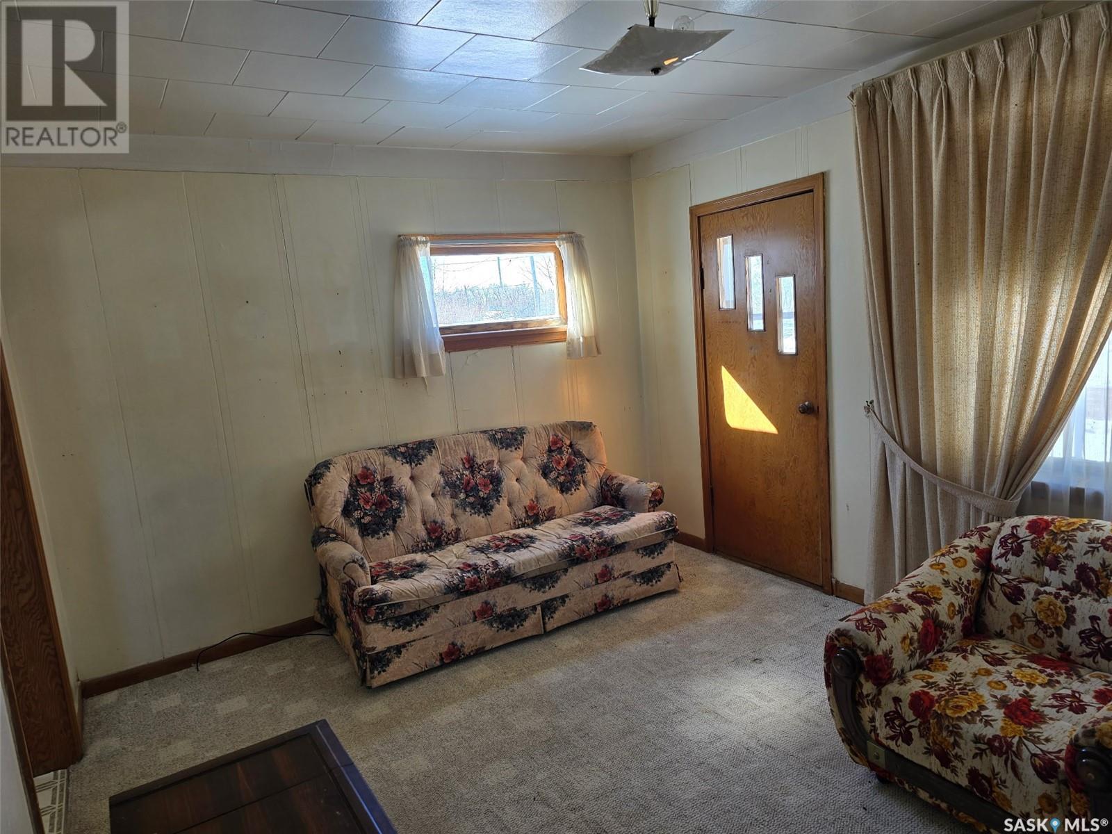 200 Railway Avenue N, Norquay, Saskatchewan  S0A 2V0 - Photo 8 - SK007027