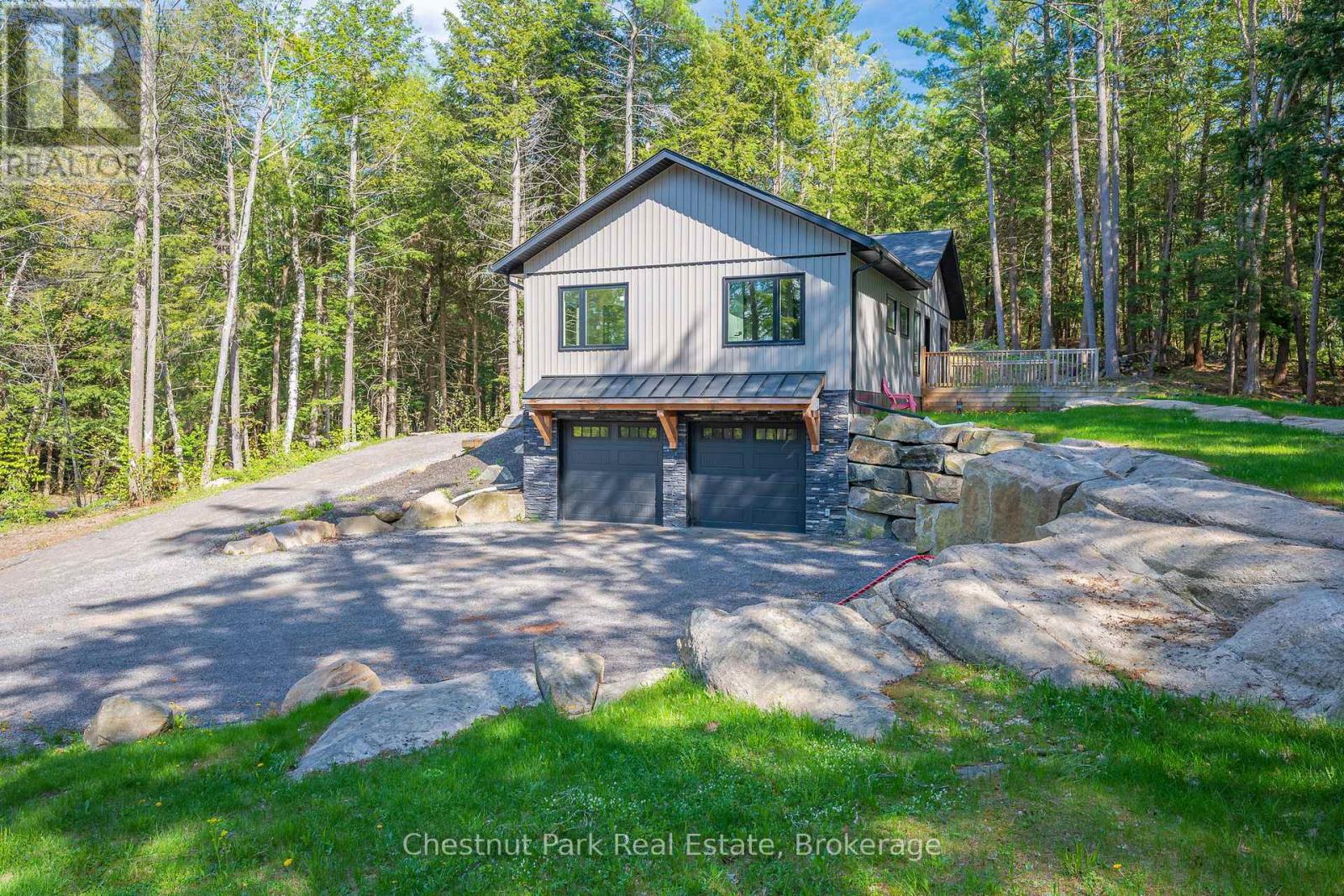 1010 Leonard Lake 1 Road, Muskoka Lakes, Ontario  P1L 0M5 - Photo 3 - X12006416