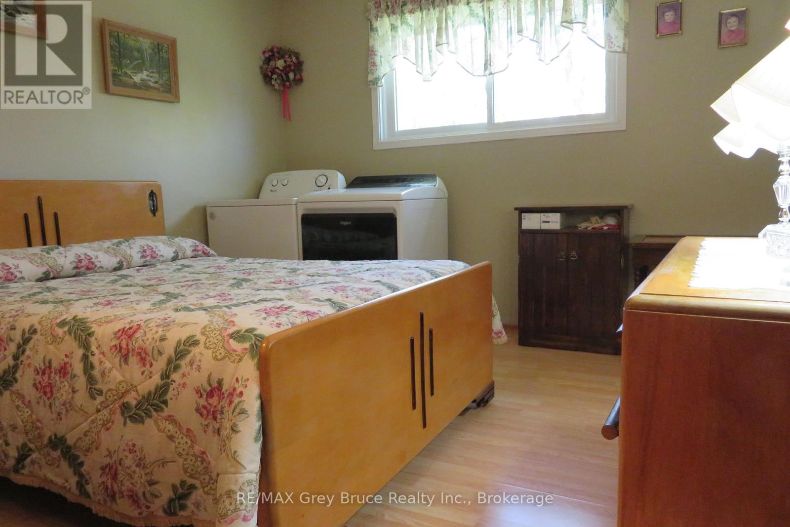 3527 Highway 6, Northern Bruce Peninsula, Ontario  N0H 1W0 - Photo 18 - X12170913