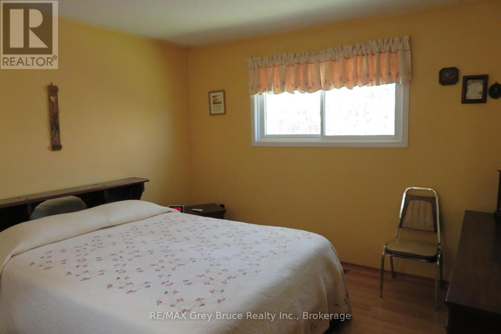 3527 Highway 6, Northern Bruce Peninsula, Ontario  N0H 1W0 - Photo 19 - X12170913