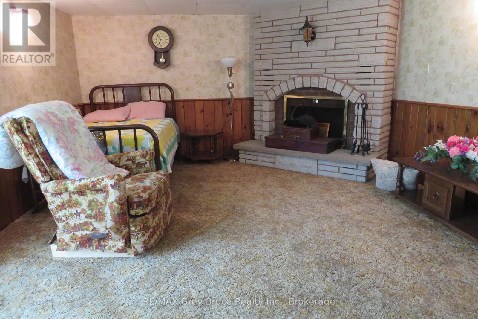 3527 Highway 6, Northern Bruce Peninsula, Ontario  N0H 1W0 - Photo 21 - X12170913