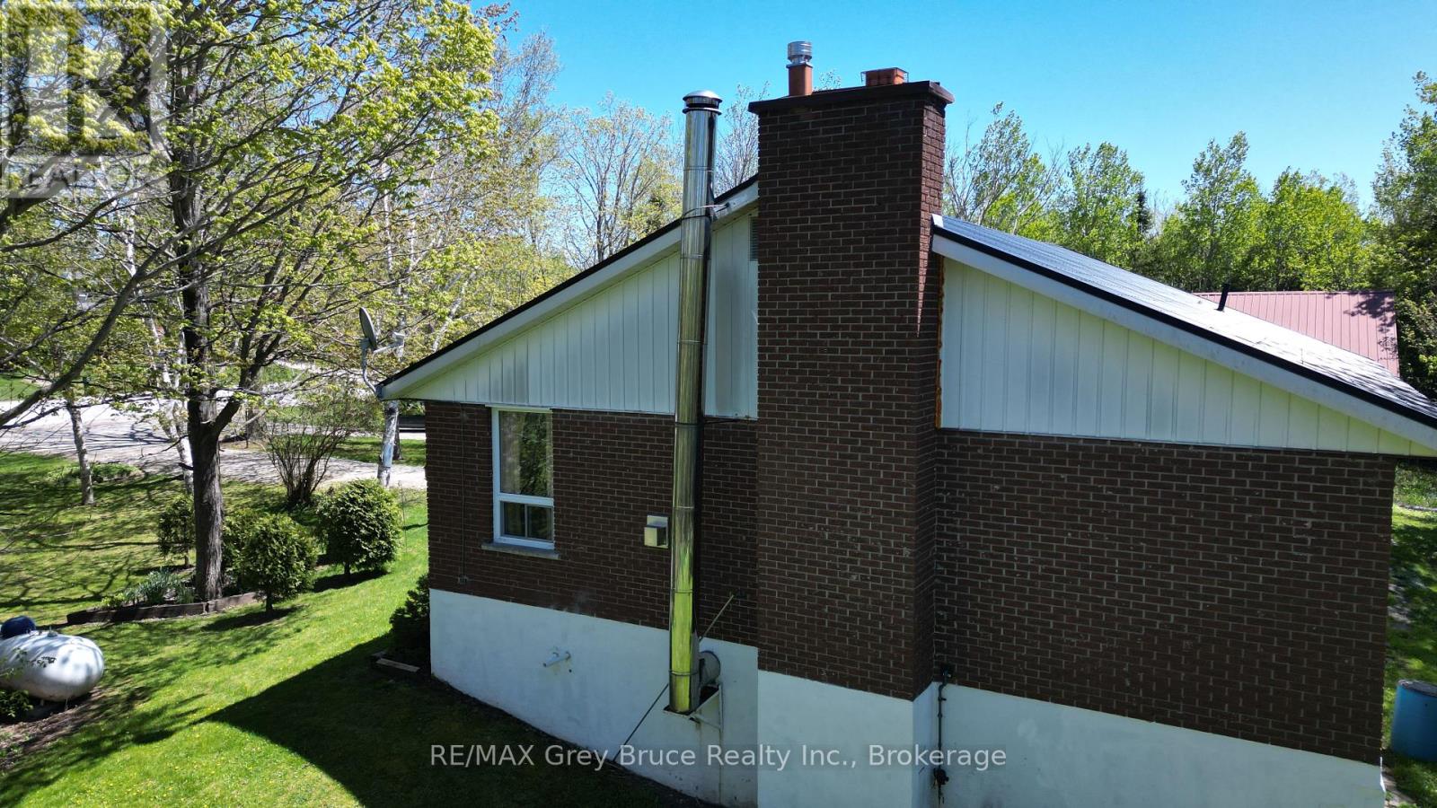 3527 Highway 6, Northern Bruce Peninsula, Ontario  N0H 1W0 - Photo 31 - X12170913