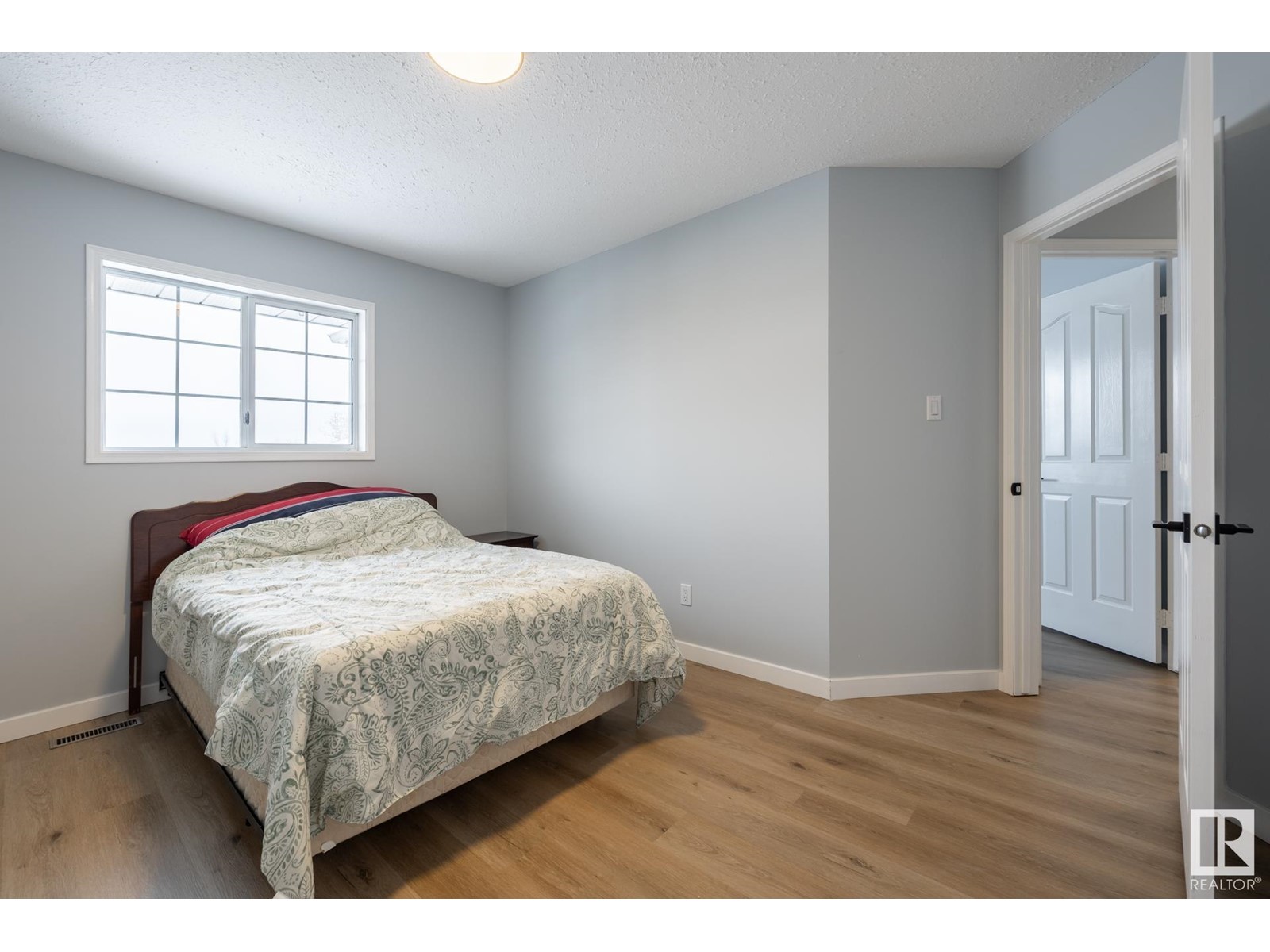 627 Kirkness Rd Nw, Edmonton, Alberta  T5Y 1Z9 - Photo 54 - E4418101