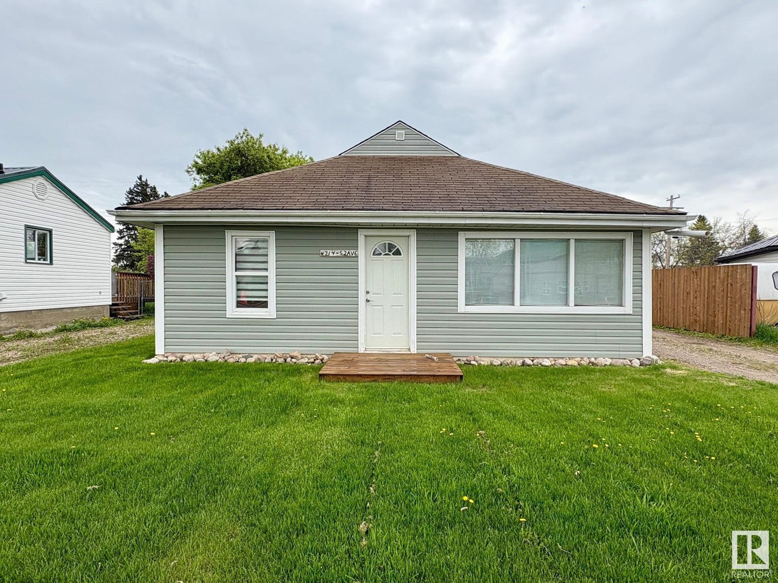 4714 52 Av, Bonnyville Town, Alberta  T9N 2H7 - Photo 2 - E4438320