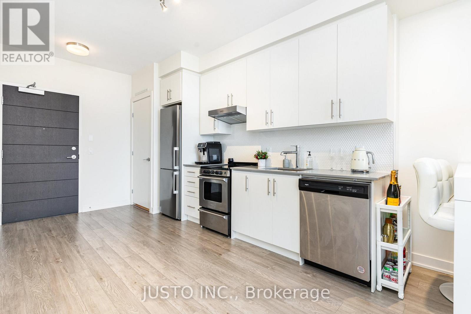 618 - 212 King William Street, Hamilton, Ontario  L8R 0A7 - Photo 10 - X12170923