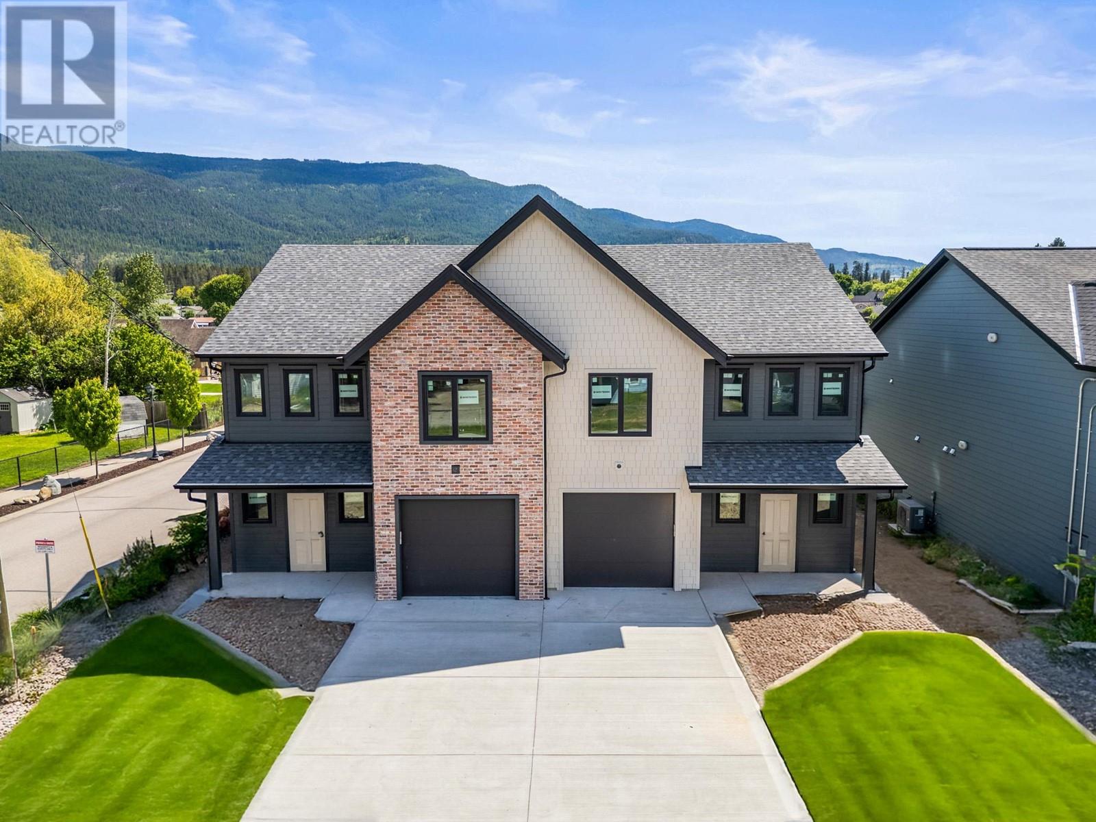 2345 Patterson Avenue Unit# 2, Armstrong, British Columbia