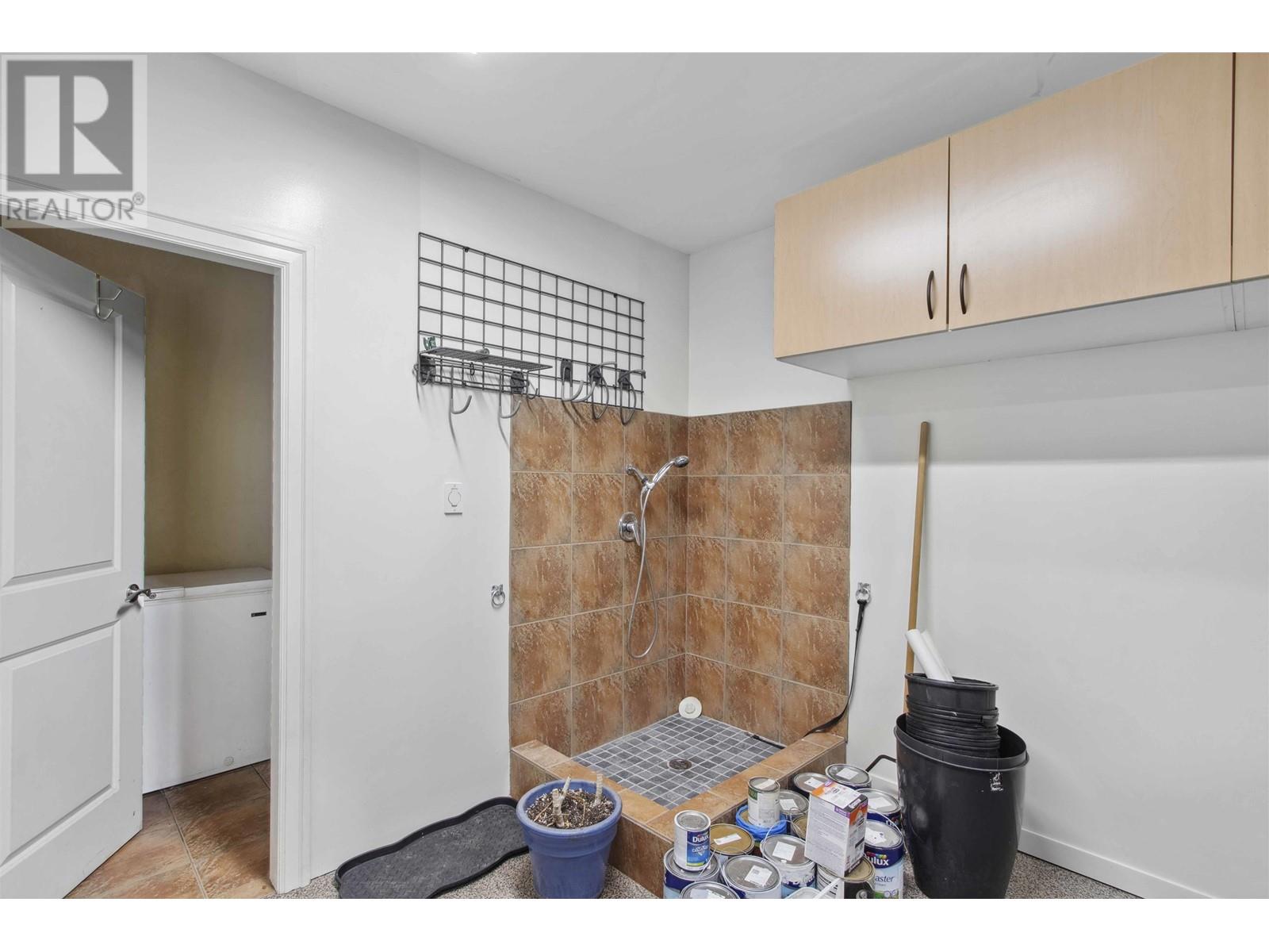 3233 Chartwell Lane, Coquitlam, British Columbia  V3E 3N1 - Photo 37 - R3006724