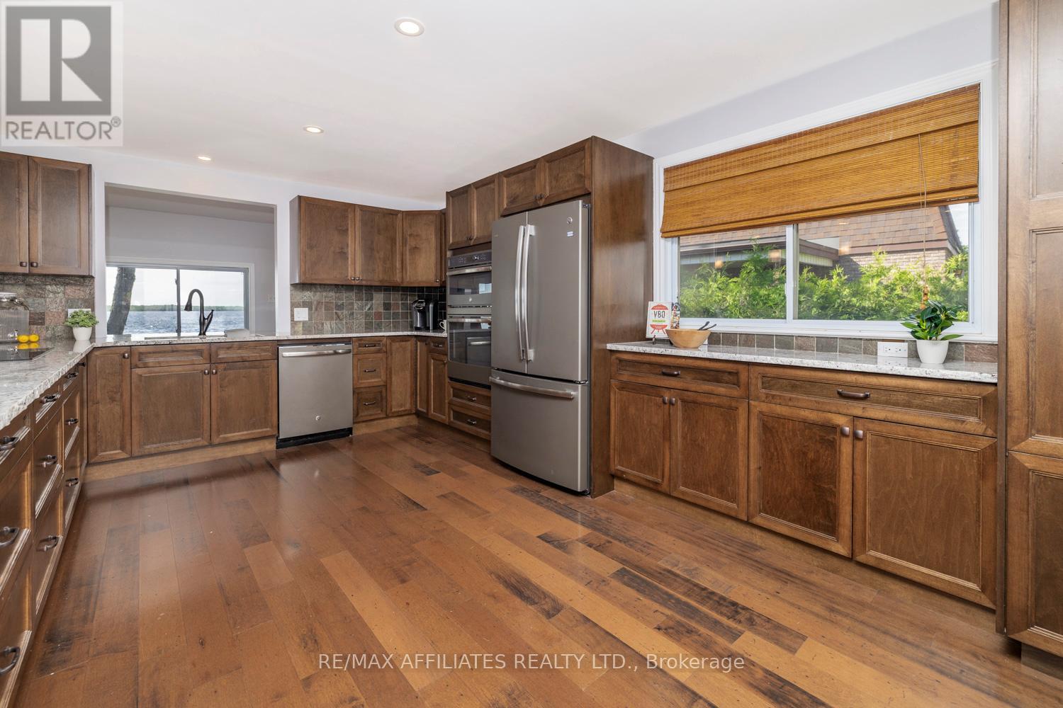 112 Avenue 4a Avenue, Carleton Place, Ontario  K7C 4L7 - Photo 23 - X12170935