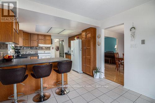 27 Briermoor Crescent, Ottawa, Ontario  K1T 3G7 - Photo 13 - X12170938