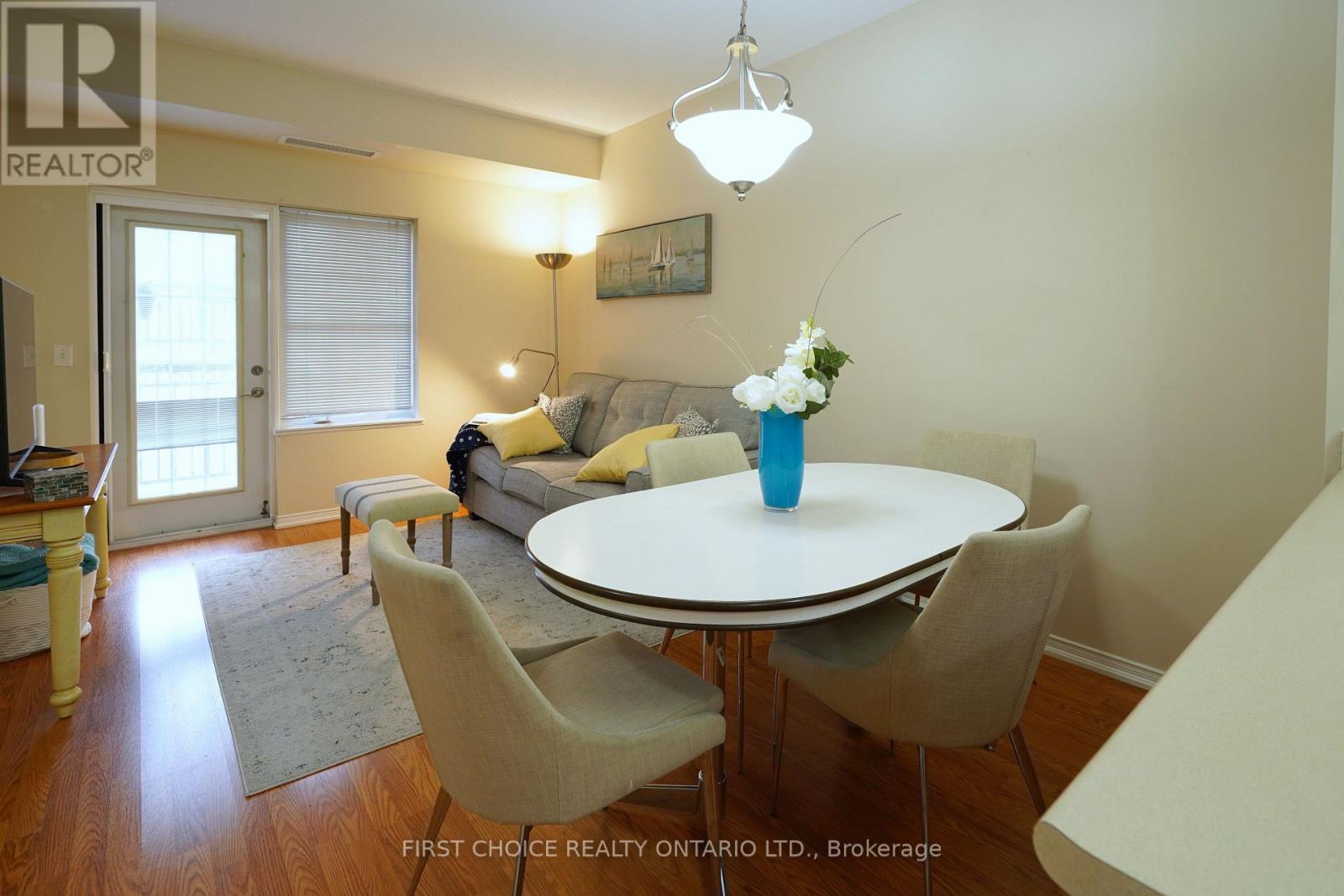 101 - 9973 Keele Street, Vaughan, Ontario  L4N 7J7 - Photo 7 - N12168088