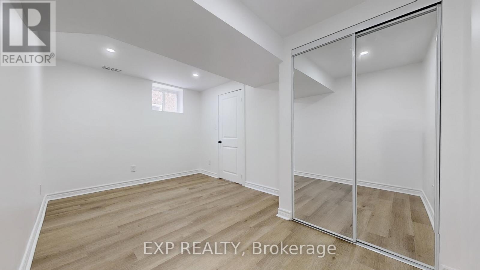 Lower - 1121 Foxglove Place, Mississauga, Ontario  L5V 2N4 - Photo 8 - W12170942