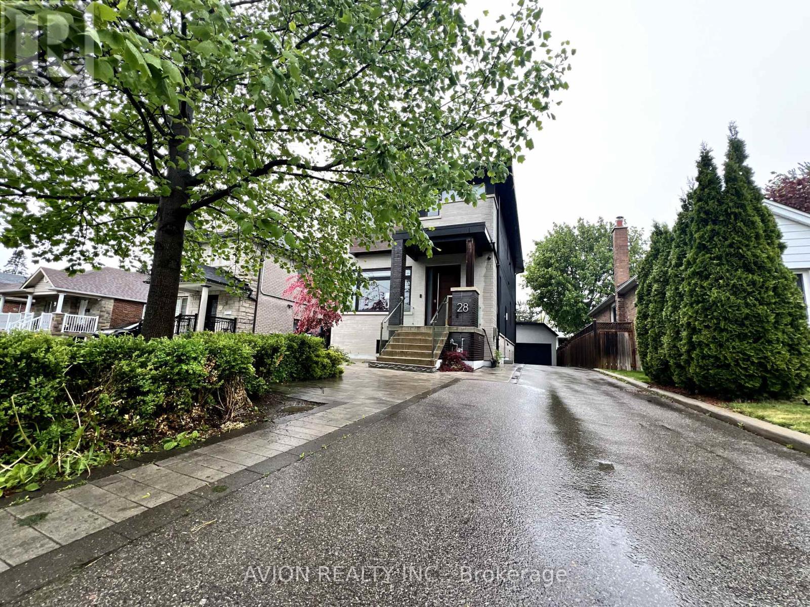 Bsmt - 28 Monarchdale Avenue, Toronto, Ontario  M6M 2S7 - Photo 2 - W12170948