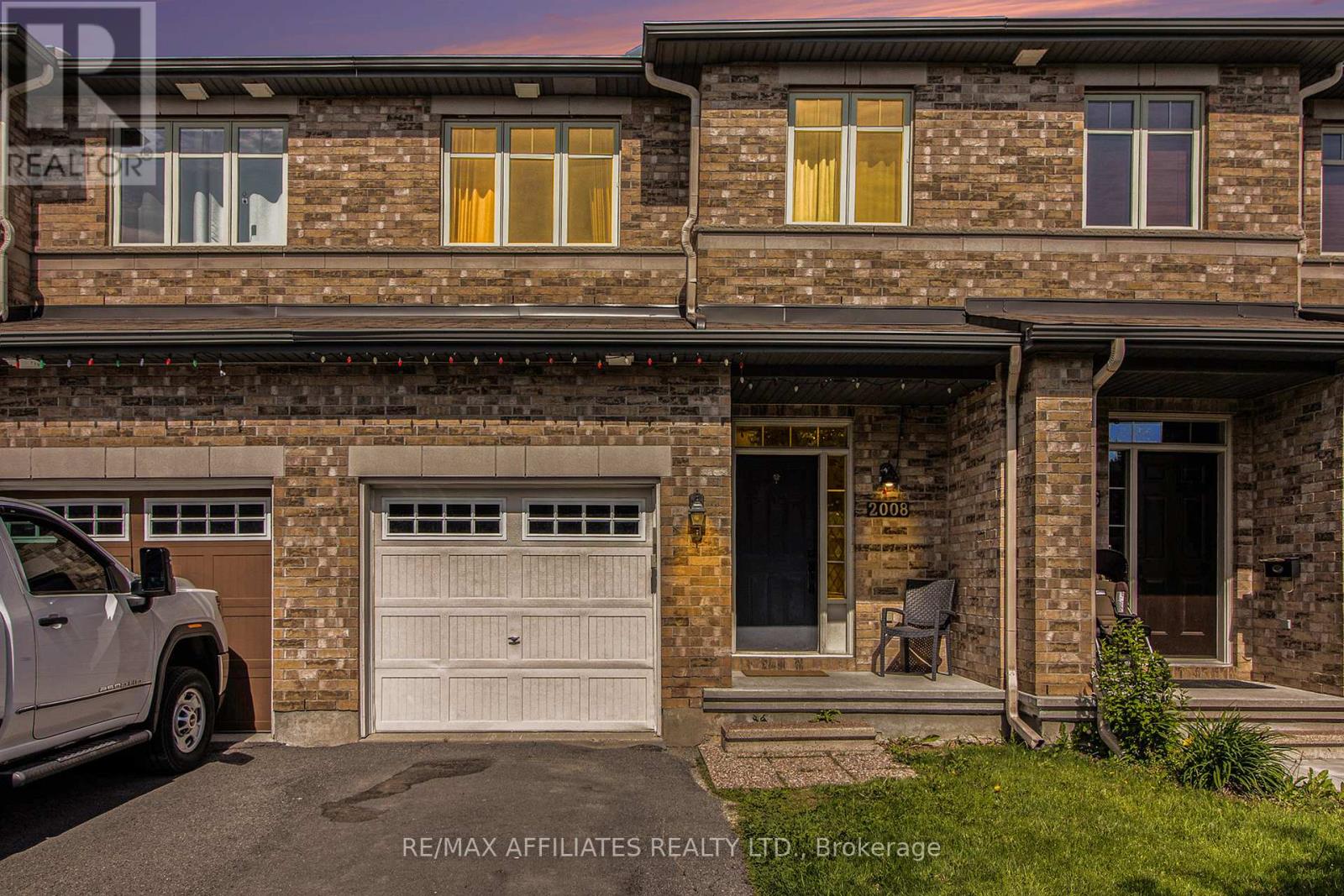 2008 Pennyroyal Crescent, Ottawa, Ontario  K4A 0S7 - Photo 3 - X12170953