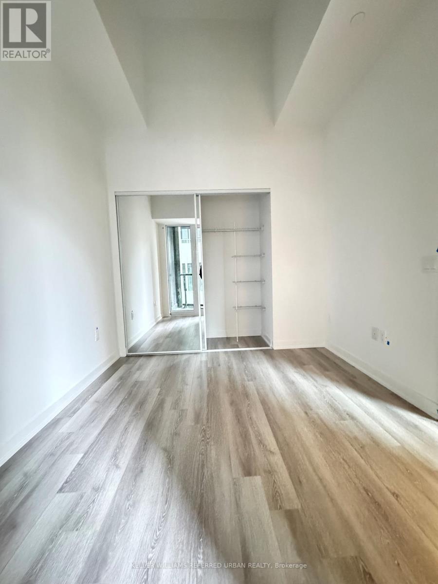 605 - 238 Simcoe Street, Toronto, Ontario  M5T 1T4 - Photo 5 - C12170983