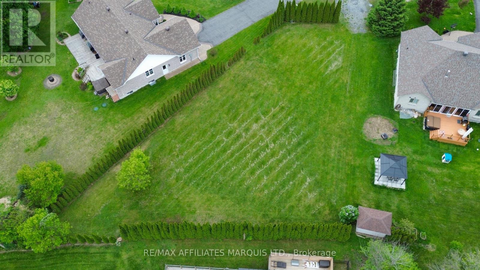 17 Penny Lane, South Stormont, Ontario  K0C 1P0 - Photo 8 - X12131772