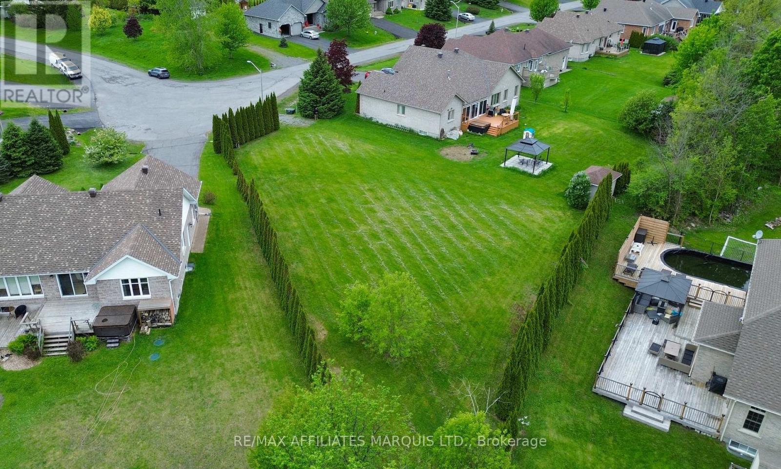 17 Penny Lane, South Stormont, Ontario  K0C 1P0 - Photo 7 - X12131772
