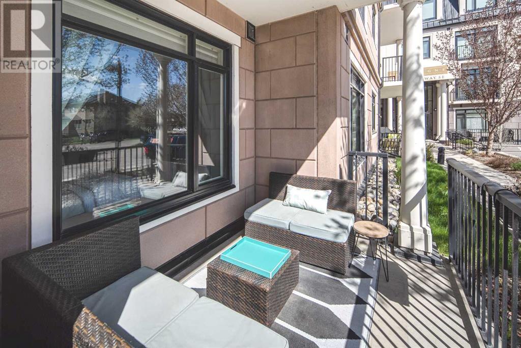 Property at 105, 131 Quarry Way SE image 3