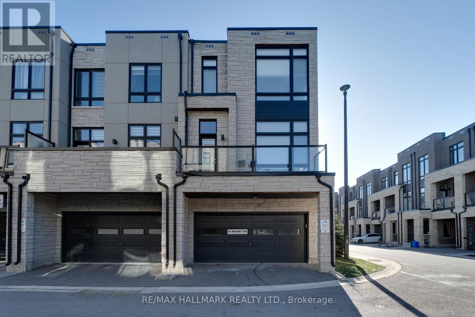 41 Brunet Dr, Vaughan, Ontario  L4H 4R4 - Photo 2 - N12158629