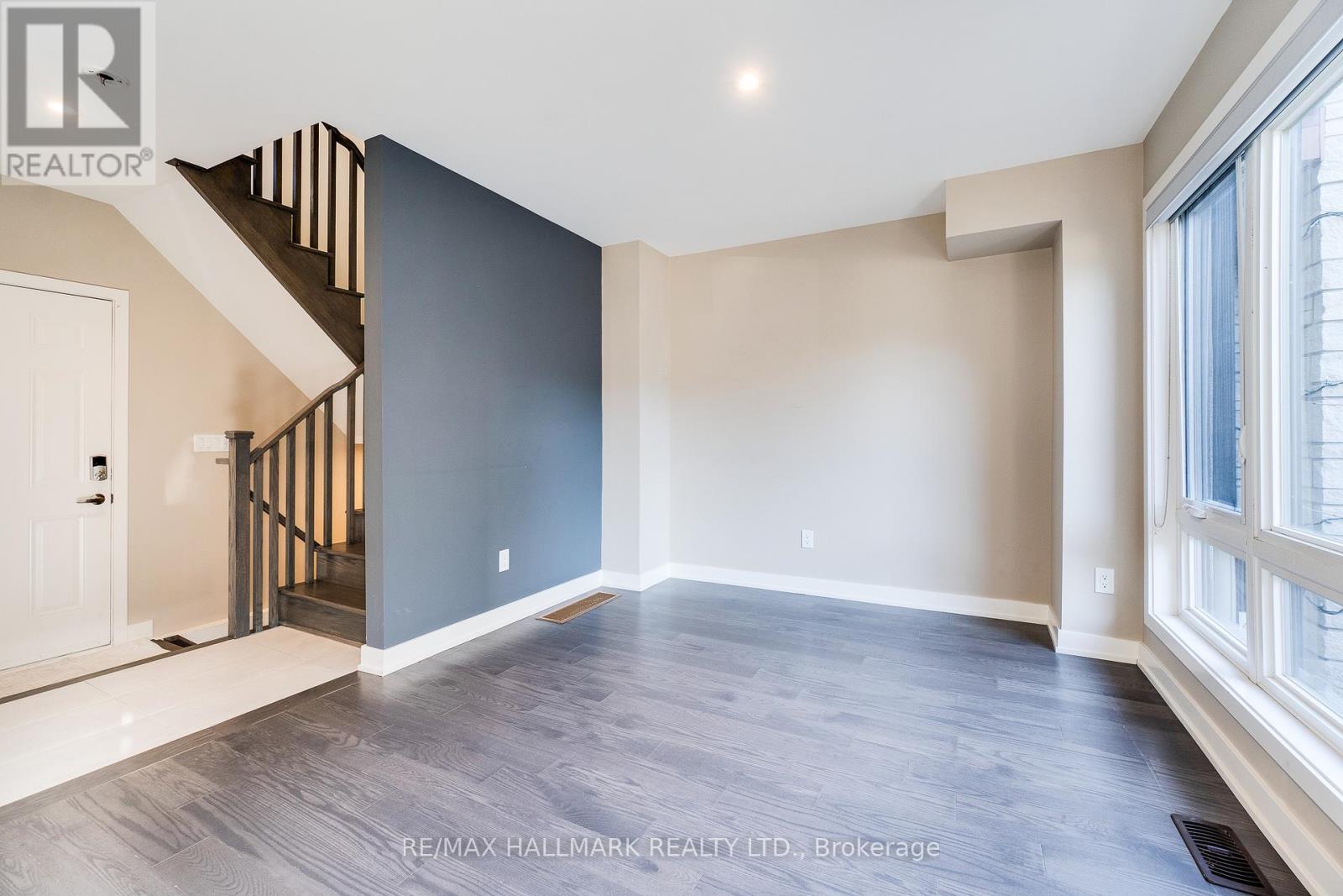 41 Brunet Dr, Vaughan, Ontario  L4H 4R4 - Photo 8 - N12158629