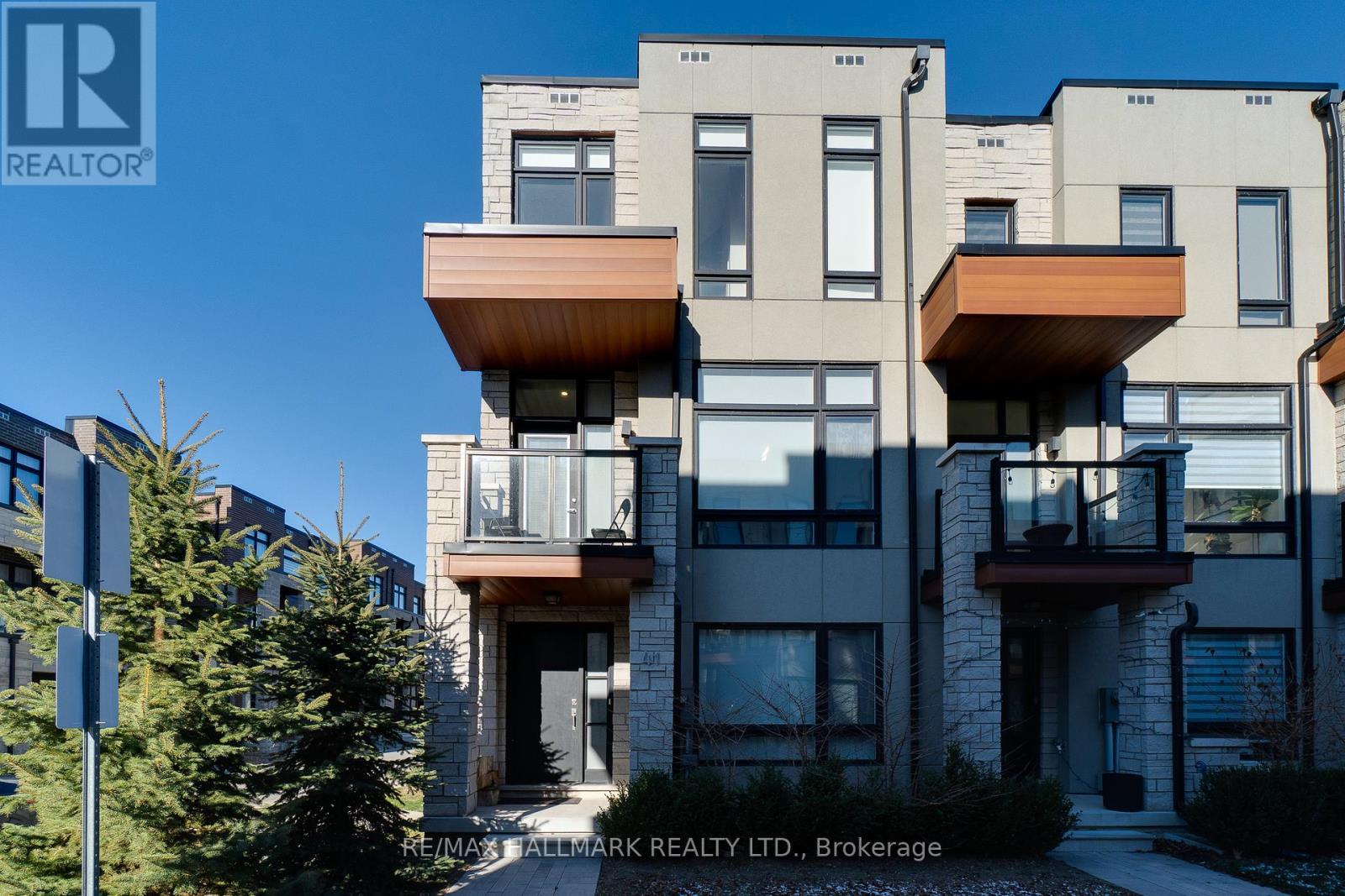 41 Brunet Dr, Vaughan, Ontario  L4H 4R4 - Photo 3 - N12158629