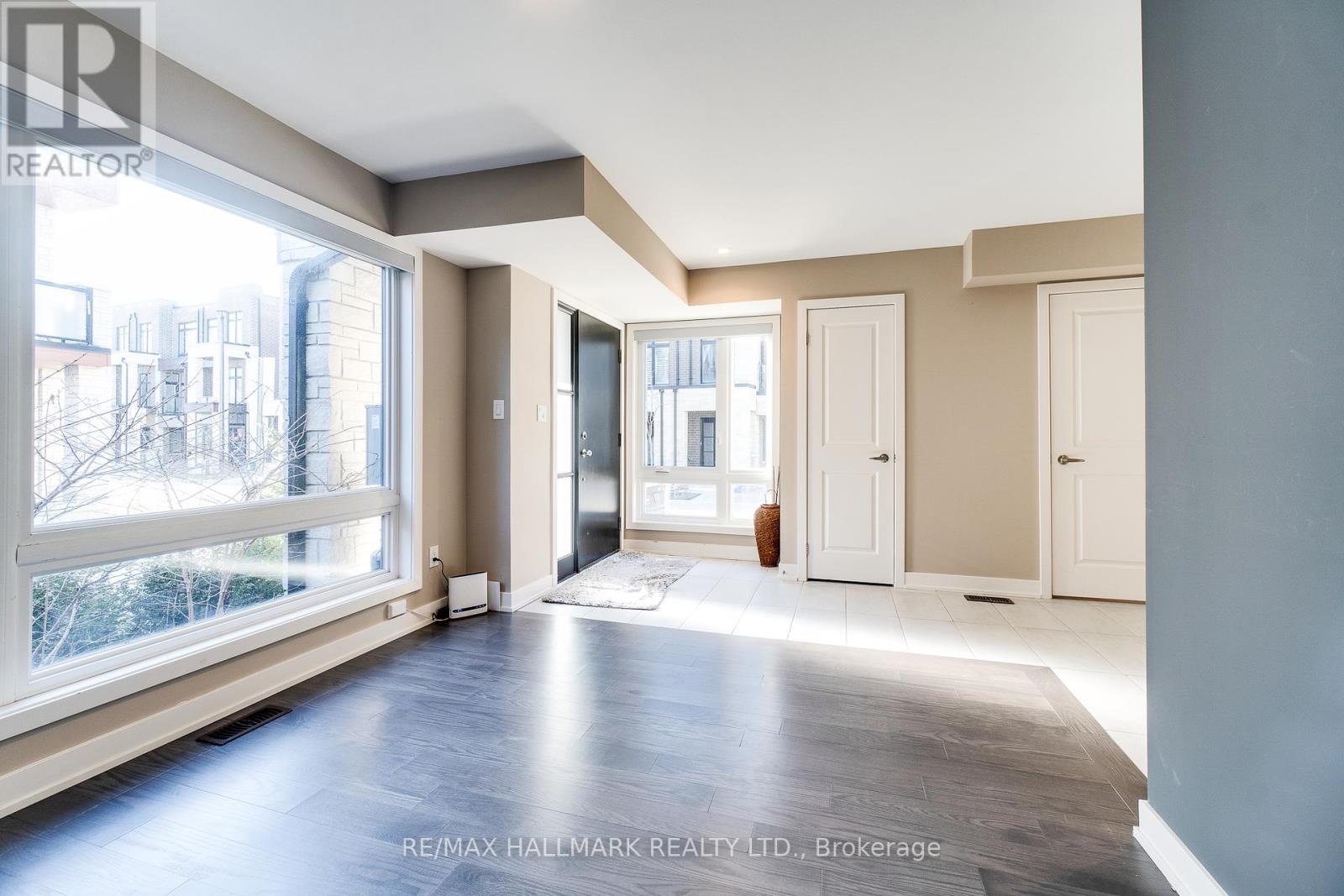 41 Brunet Dr, Vaughan, Ontario  L4H 4R4 - Photo 9 - N12158629