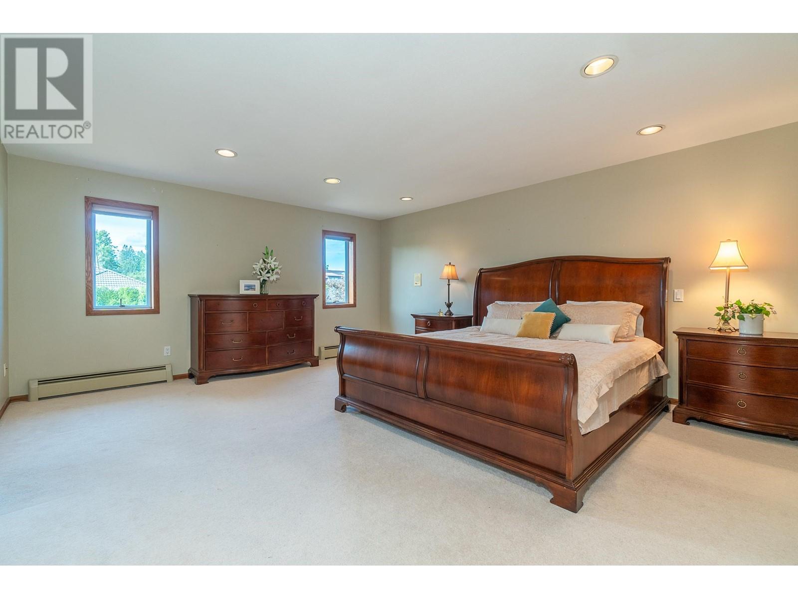 6865 Grant Place, Burnaby, British Columbia  V5B 4X4 - Photo 15 - R3006346