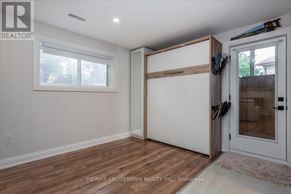 4 Highcroft Road, Barrie, Ontario  L4N 2X4 - Photo 25 - S12170979