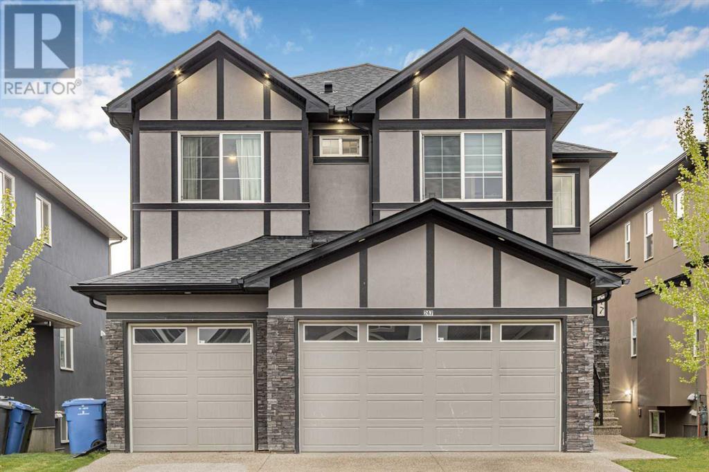 Property at 247 Kinniburgh Place image 2
