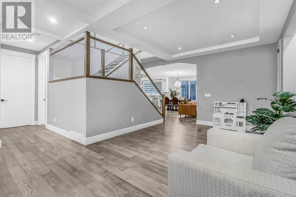 Property at 247 Kinniburgh Place image 4