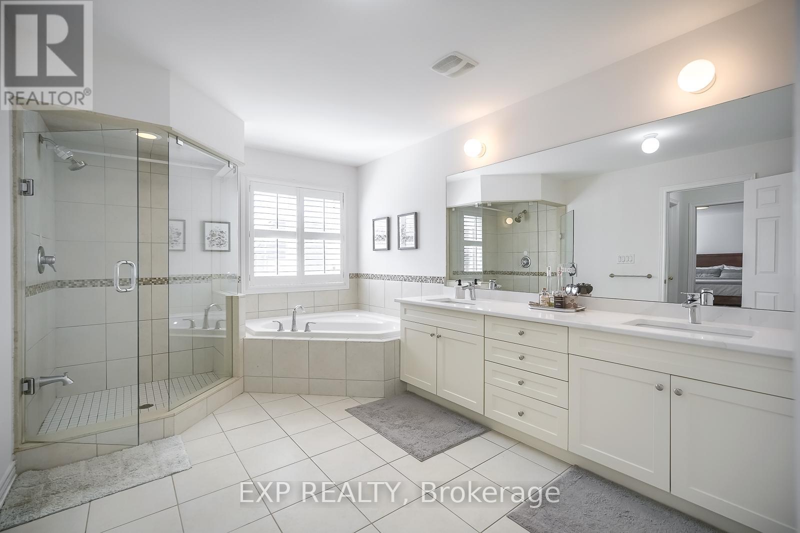 3346 Terra Cotta Lane, Burlington, Ontario  L7M 0L4 - Photo 25 - W12170951