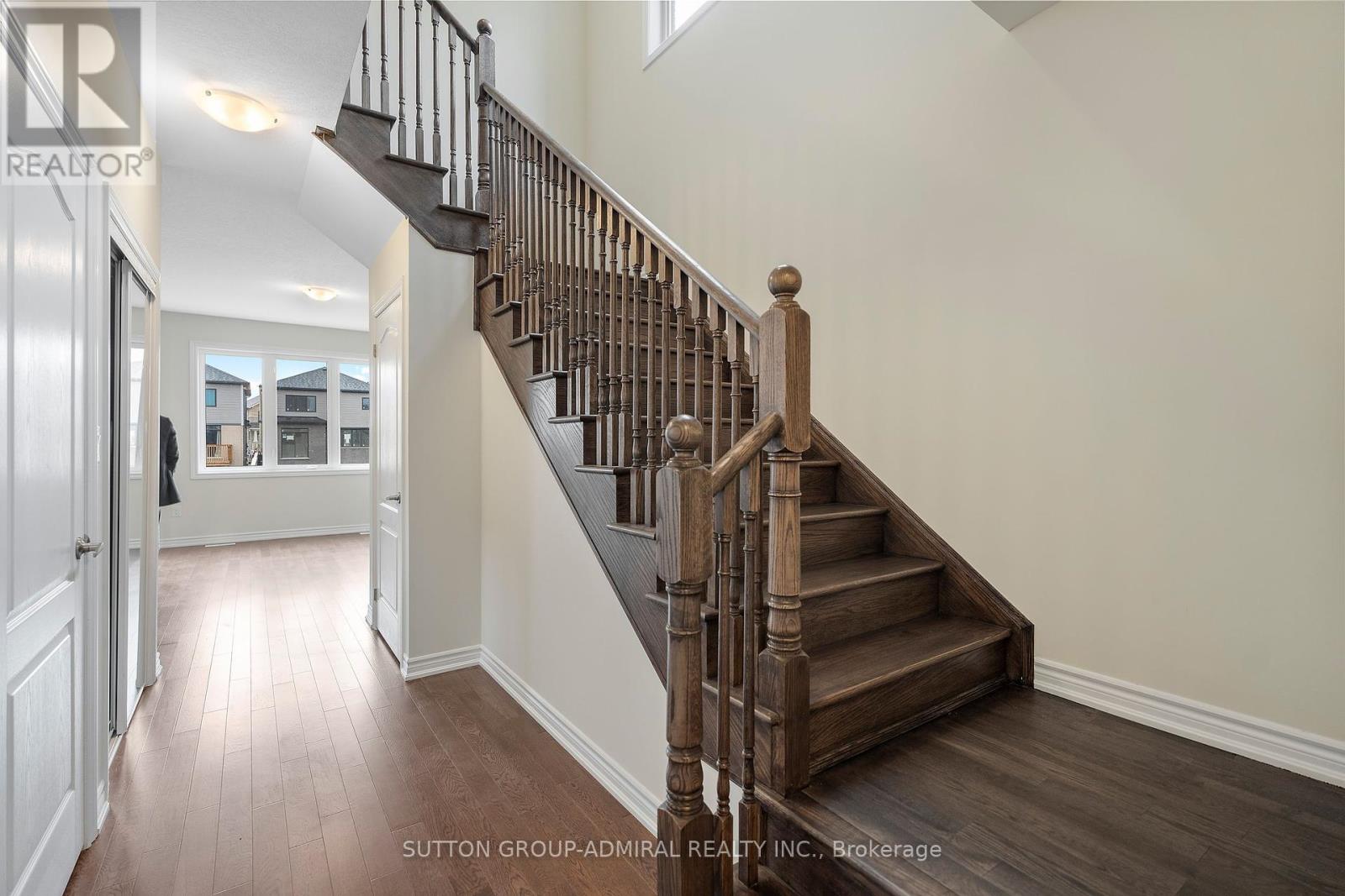 129 Vanilla Trail, Thorold, Ontario  L2V 0L2 - Photo 9 - X12170973