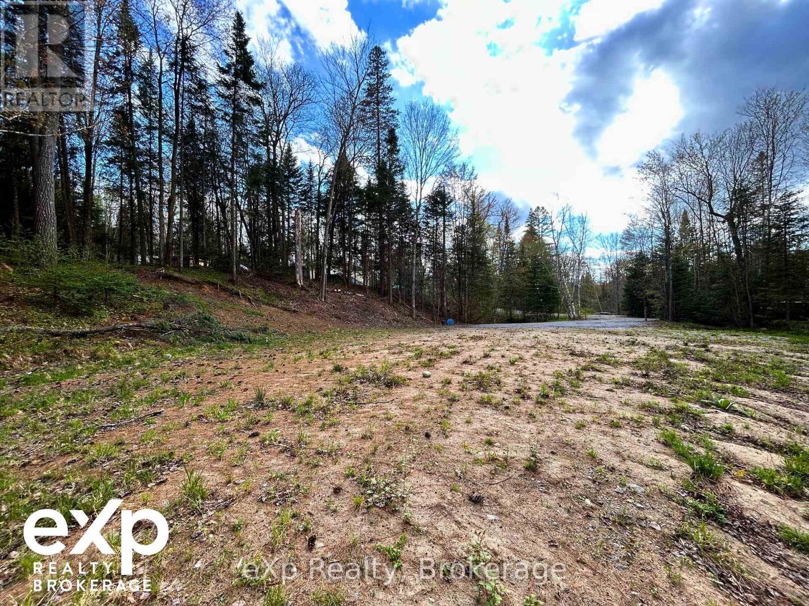 468 Balsam Chutes Road, Huntsville, Ontario  P0B 1L0 - Photo 15 - X12152605