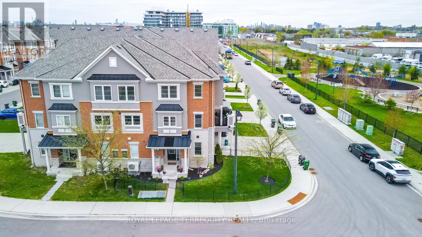 72 Fusilier Drive, Toronto, Ontario  M1L 0J3 - Photo 28 - E12138949