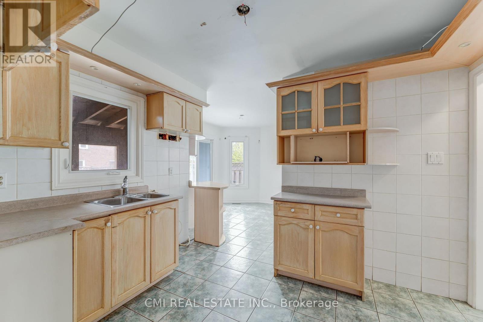 109 Valleymede Drive, Richmond Hill, Ontario  L4B 1T6 - Photo 15 - N12171000