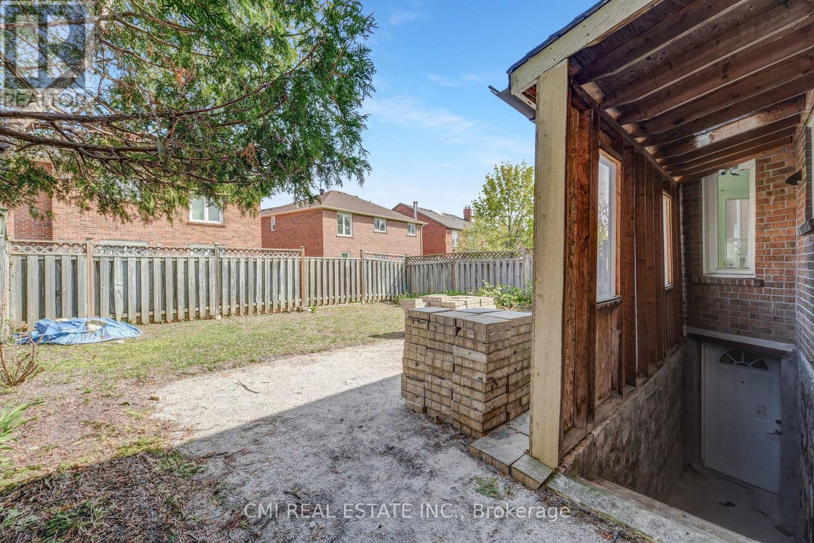 109 Valleymede Drive, Richmond Hill, Ontario  L4B 1T6 - Photo 37 - N12171000