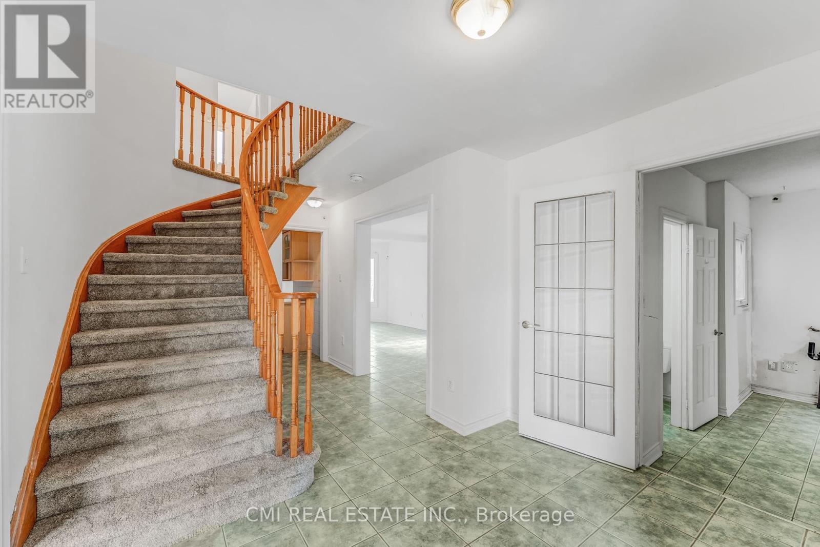 109 Valleymede Drive, Richmond Hill, Ontario  L4B 1T6 - Photo 8 - N12171000