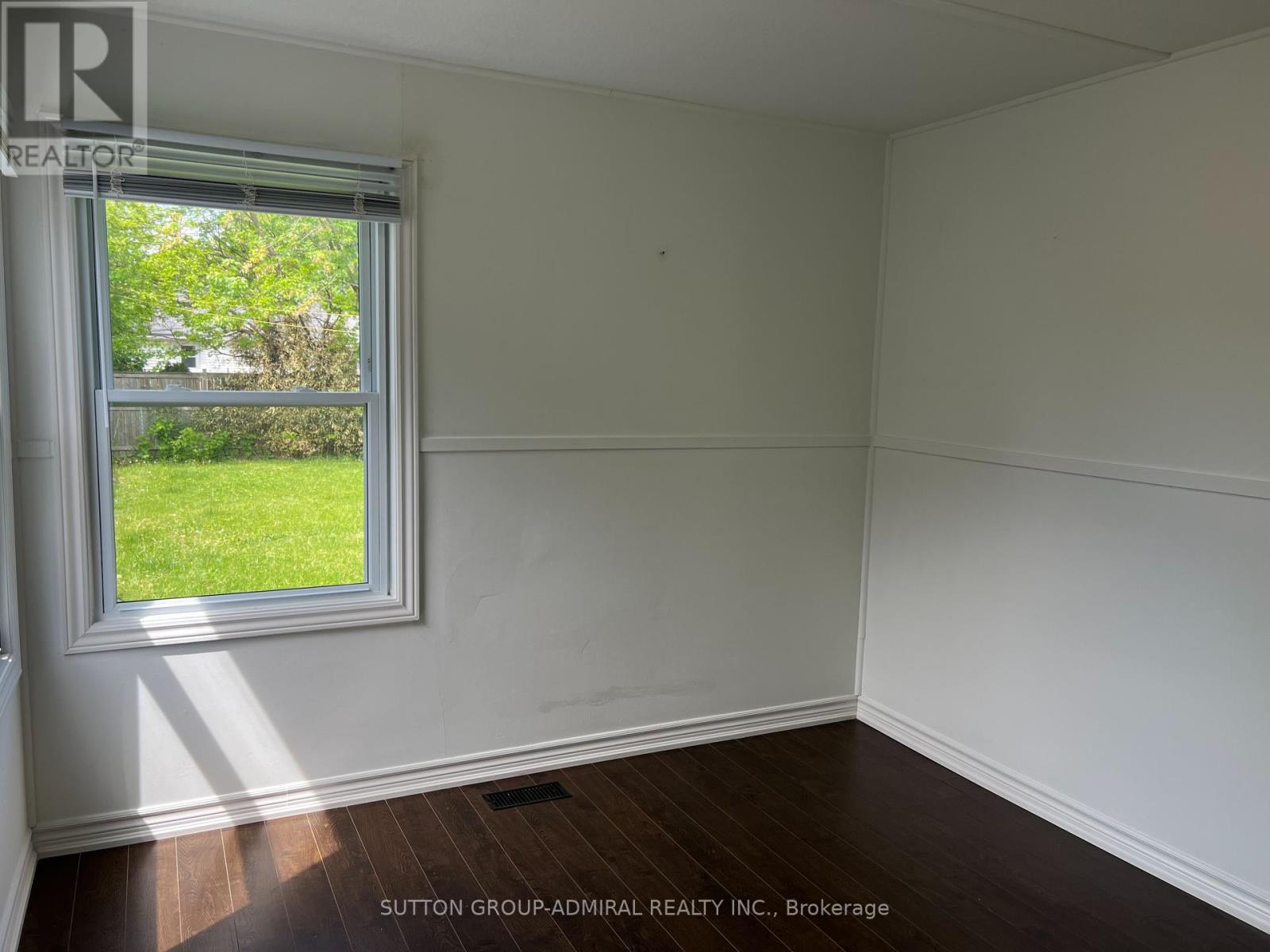 6269 Cadham Street, Niagara Falls, Ontario  L2G 3A4 - Photo 11 - X12170996
