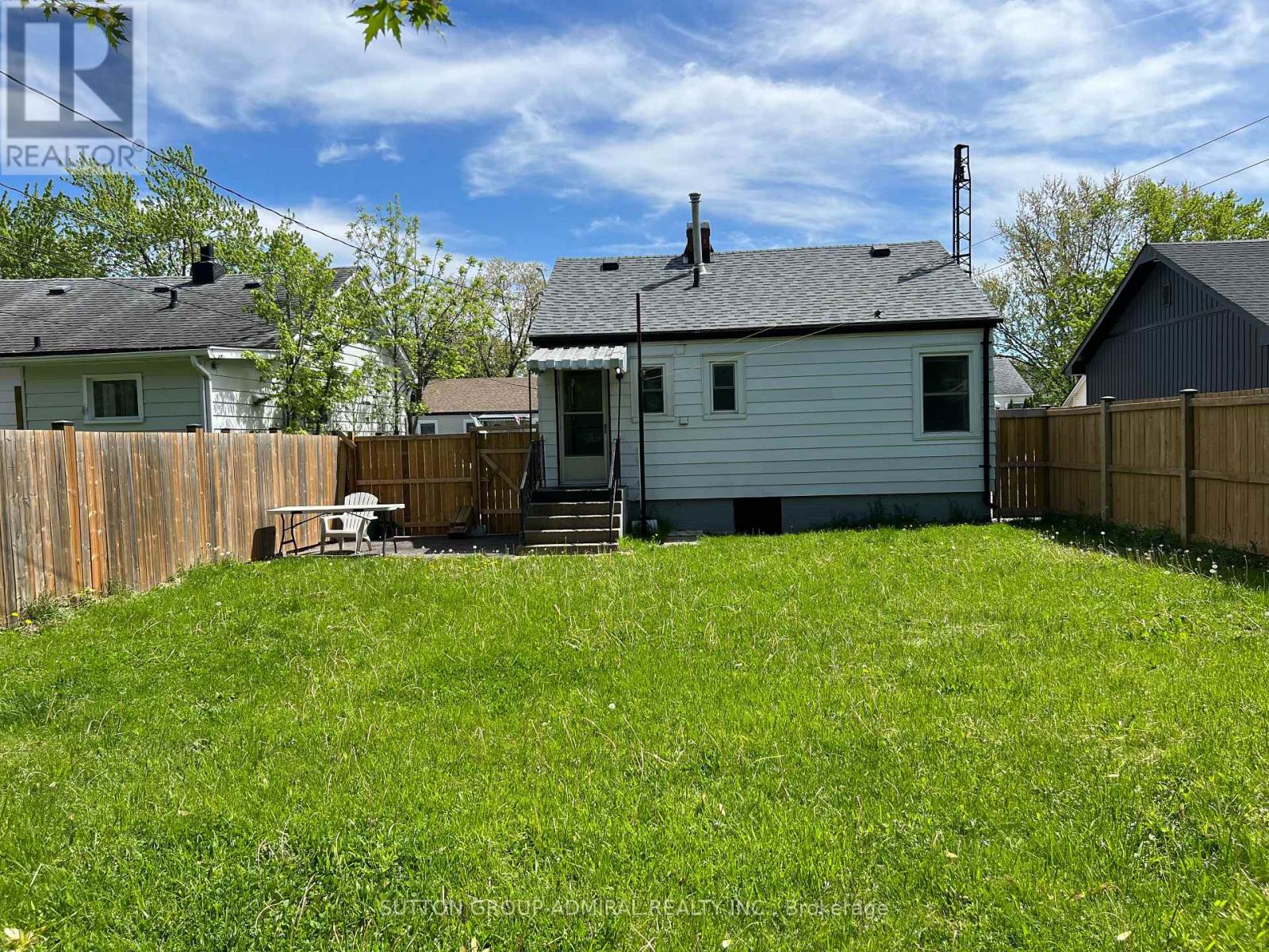 6269 Cadham Street, Niagara Falls, Ontario  L2G 3A4 - Photo 6 - X12170996