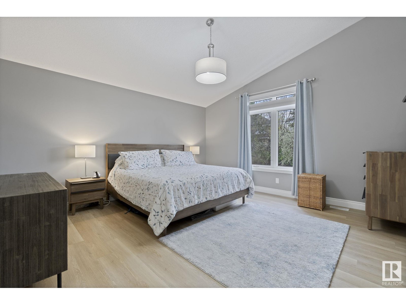 4284 Savaryn Dr Sw, Edmonton, Alberta  T6X 0P4 - Photo 19 - E4437994