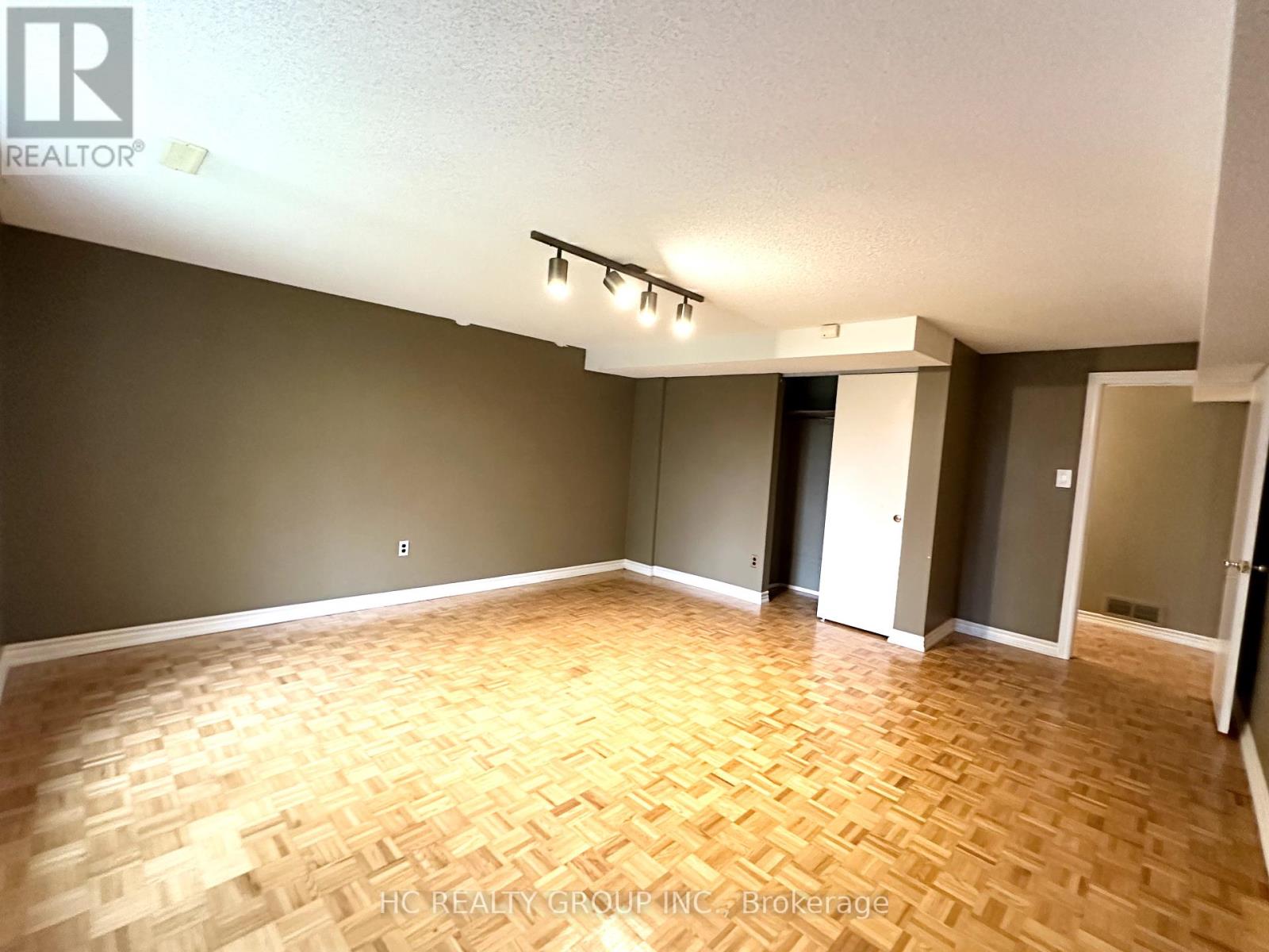 Bsmt - 96 Oakmeadow Boulevard, Toronto, Ontario  M1E 4G7 - Photo 6 - E12171011